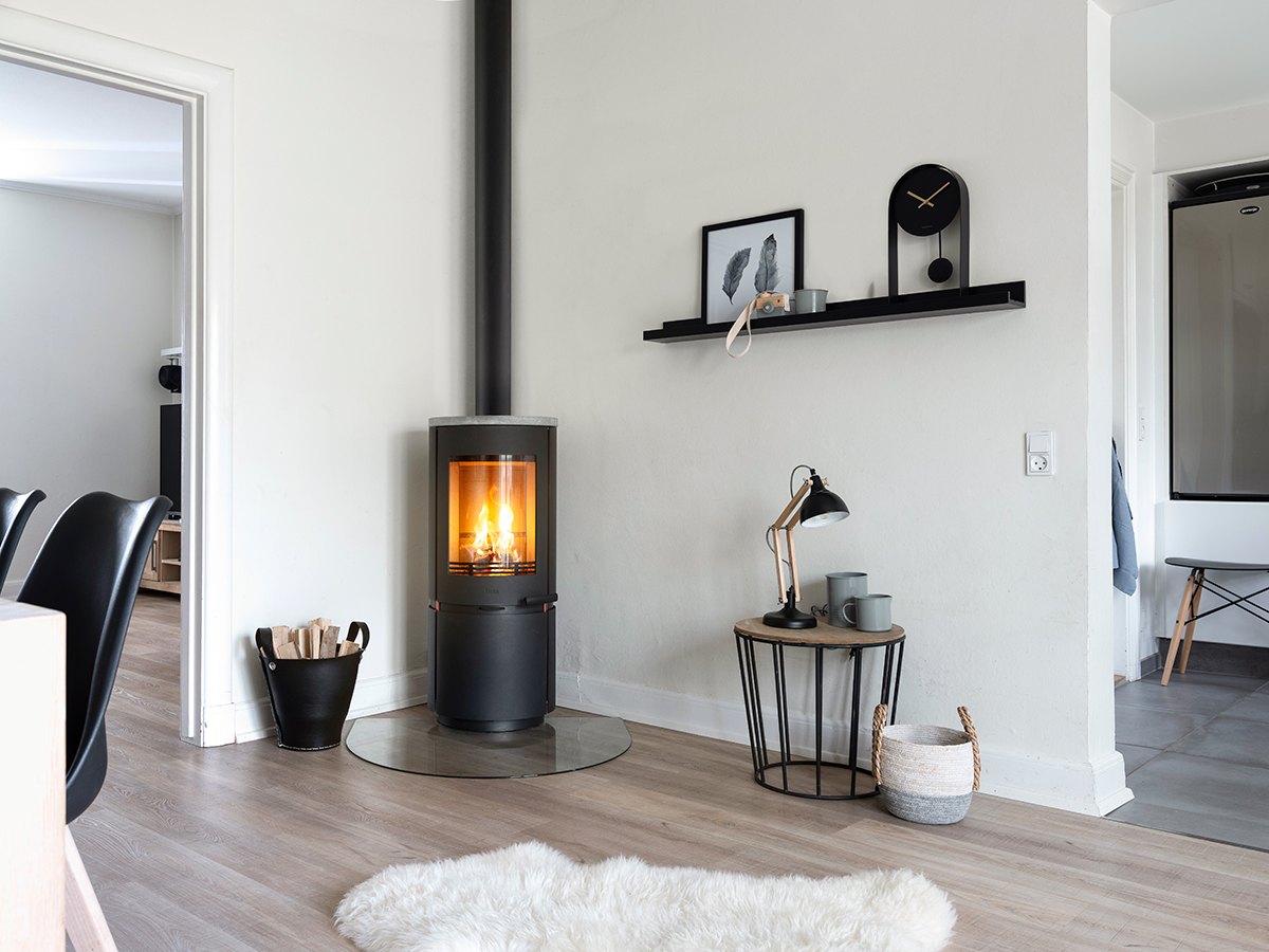 http://www.poeleschemineesetcie.com/wp-content/uploads/2019/12/heta-scan-line-8-fedtstentop-roed-liste.jpg